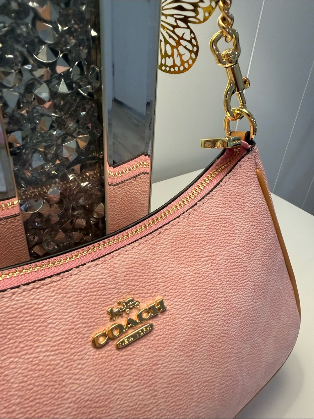 Coach Pink Suede Shoulder Bag with Gold Hardware - Picture 2 of 6